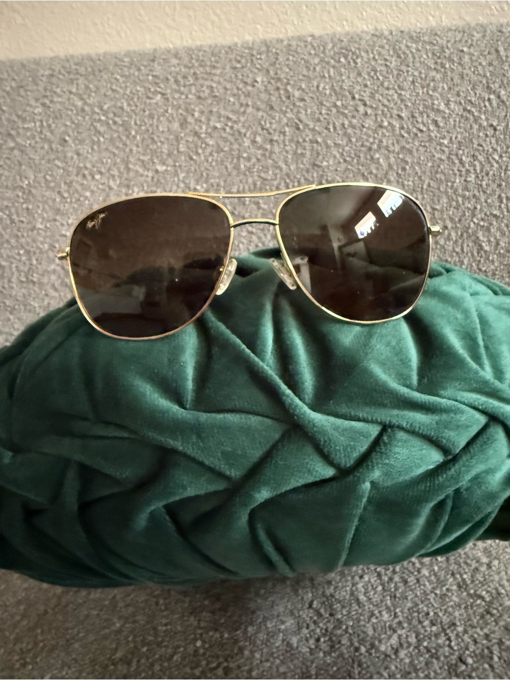 Maui Jim Gold Frame Black Lens Aviator Sunglasses- unisex